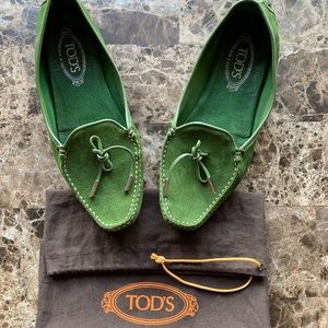 Tods green Vintage Shoes.  Size 10.